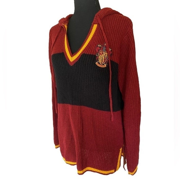 Harry Potter GRYFFYINDER Cardigan Knit Hooded Sweater Women’s Size Mediu… - Picture 11 of 11